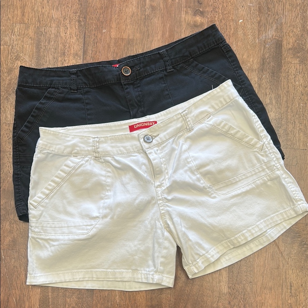 Unionbay Women's Black and White Shorts Bundle / includes 2 pairs